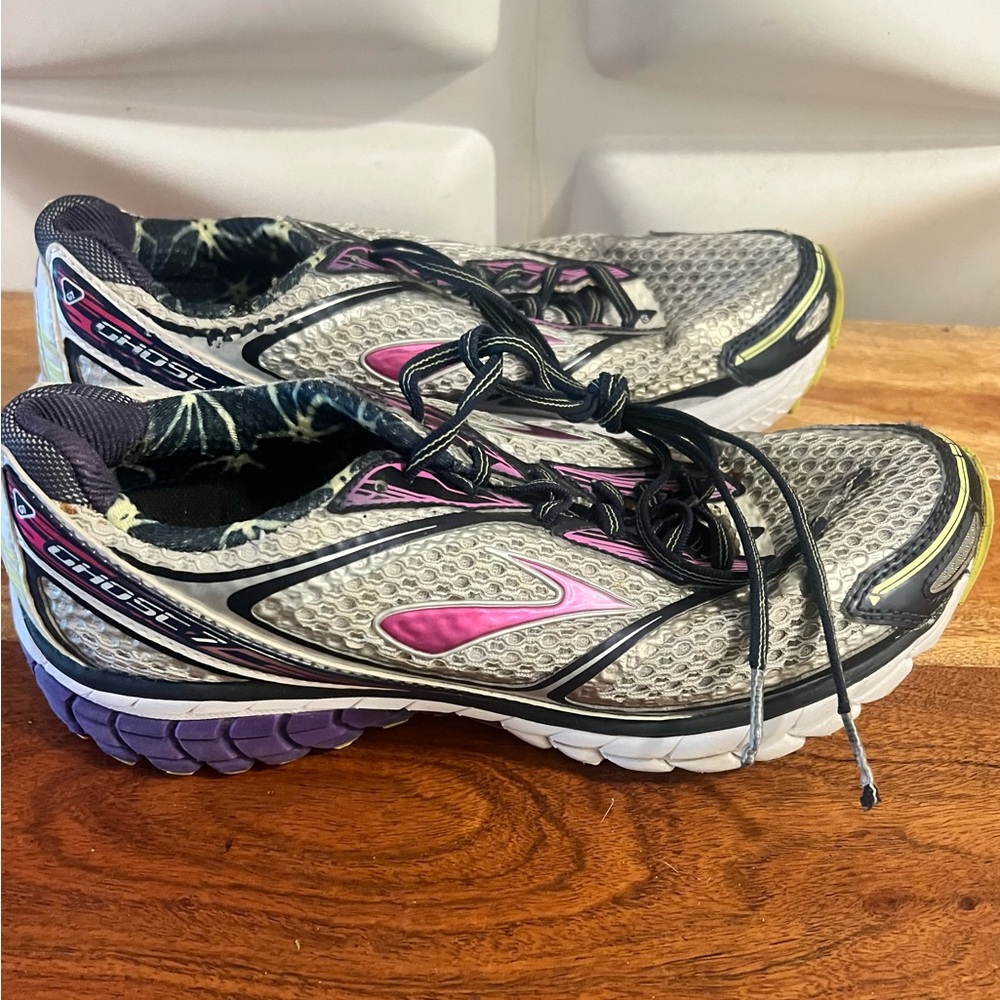 Brooks Women's Running Shoes